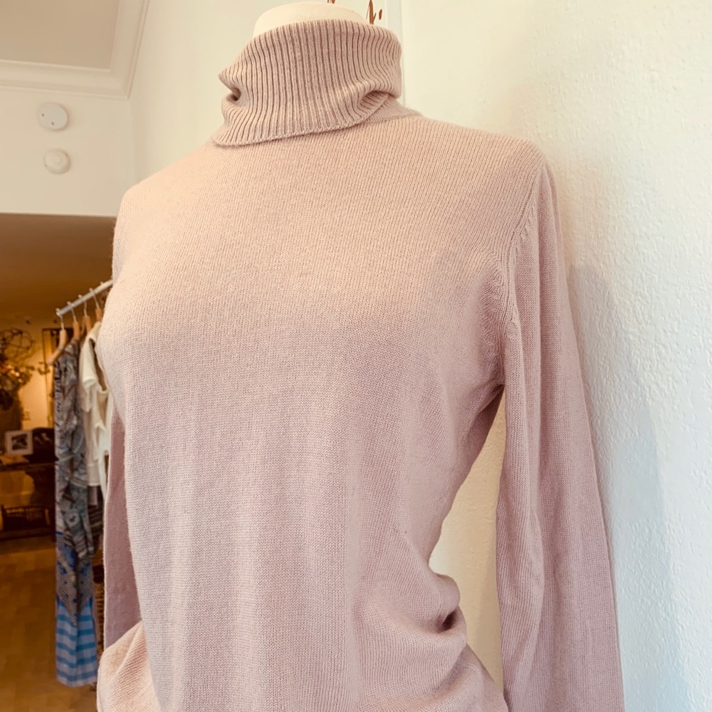 Cashmere Sweater - Picture 3 of 3